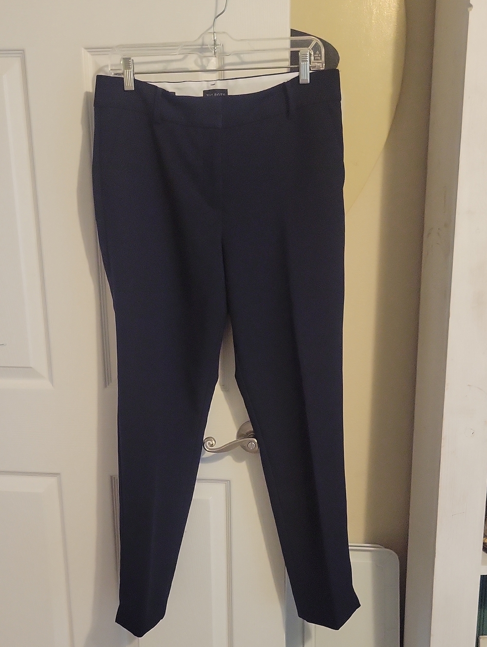 Talbots Sz10 Navy Slim Tailored Trousers Front, back pockets
